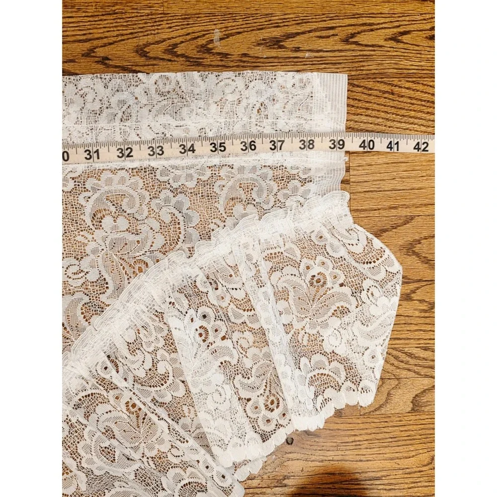 White Floral Lace Swag Valance Ruffled Edge Sheer Window Curtain 39x22 Victorian